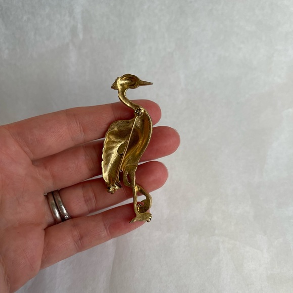 Hobe Heron Coral Brooch - Picture 2 of 6